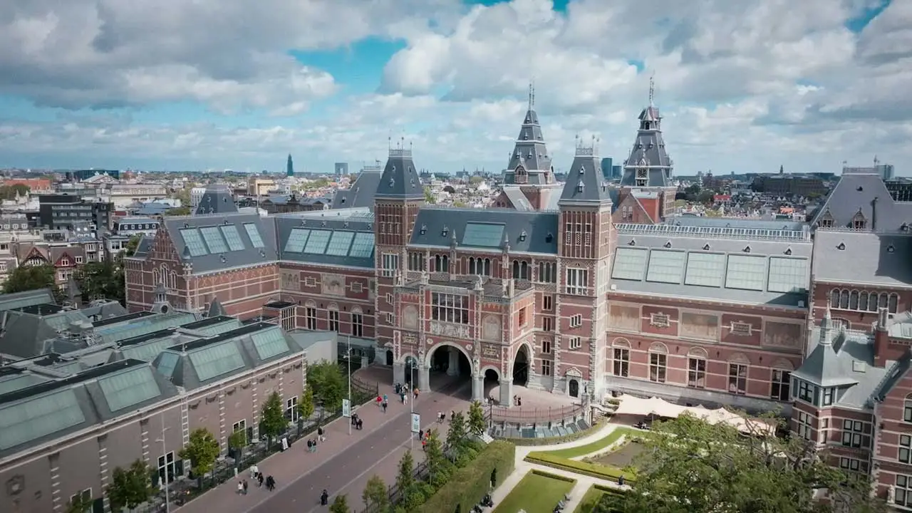 Achter de schermen bij het museum in Geheimen van het museum